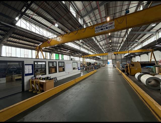 2,480M² WAREHOUSE TO LET IN EPPING INDUSTRIAL